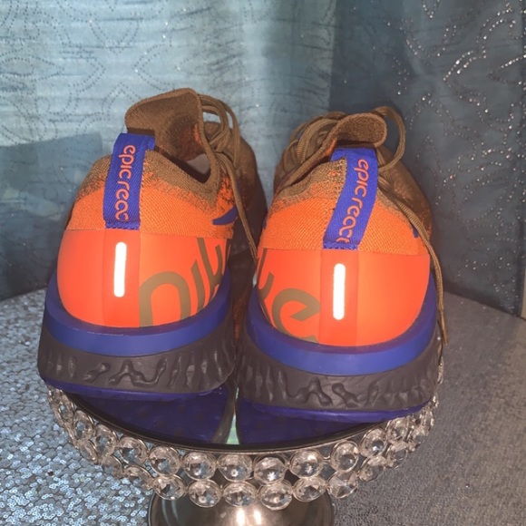 Nike sneakers never worn - Picture 3 of 3